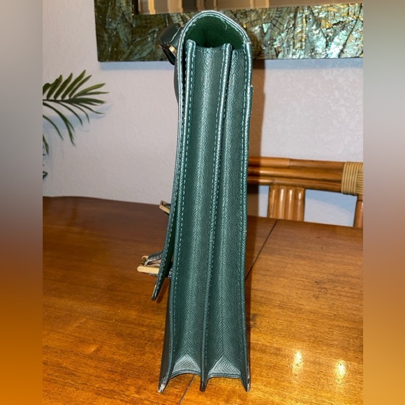 Louis Vuitton Briefcase authentic vintage LV Green Epi Briefcase Rare LV Bag 💼 - Picture 12 of 13